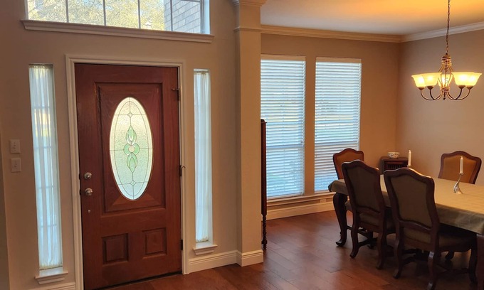 Lower Basin Lake Travis House | Private Pool + Zipline Paradise! 4BR Austin Family Retreat w/Trampoline