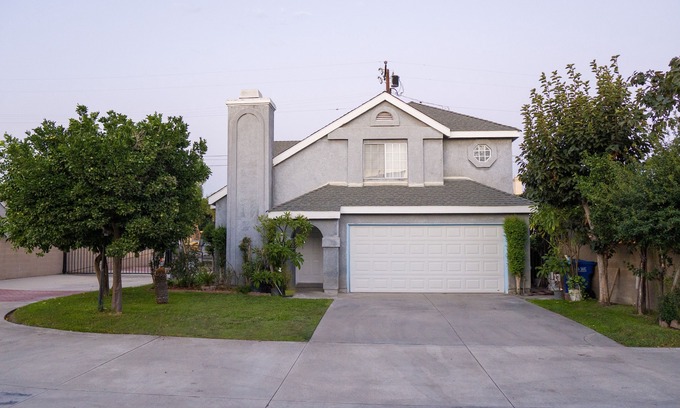 El Monte House | Private Relaxing getaway 4 bdrm 2.5bath home great for Family Vacations