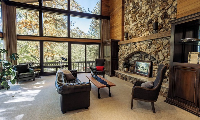 Rogue River House | Private Resort style nature retreat, with pool, pet-friendly