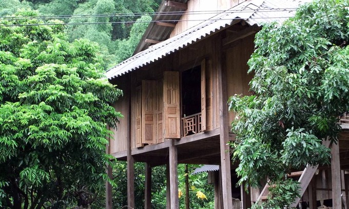 Mai Chau Resort | Private room ∙ 10 guests