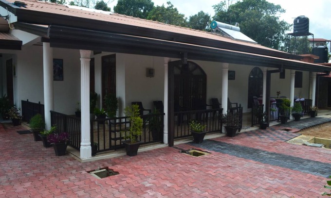 Diyathalawa Resort | Private room ∙ 2 guests