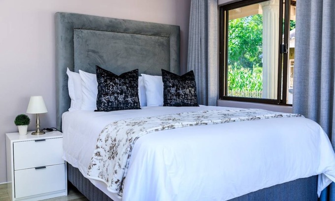 Harare Resort | Private room ∙ 2 guests