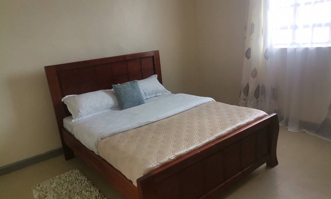 Nanyuki Resort | Private room ∙ 3 guests