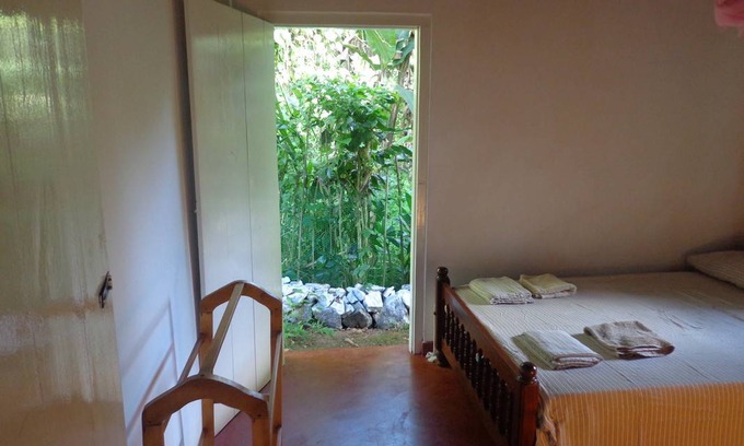 Handessa Resort | Private room ∙ 4 guests