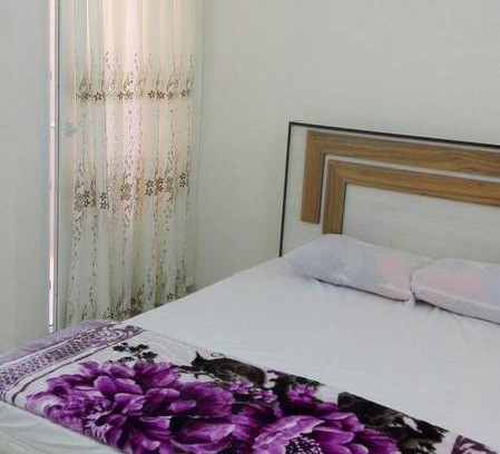 Shīrāz Resort | Private room ∙ 4 guests