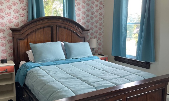 West Creek Bed & Breakfast | Private Room close to LBI Long Beach Island West Creek Tuckerton Wedding Venues