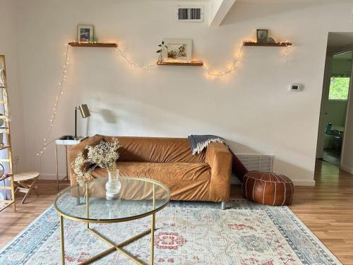 Tarrytown House | Private room in Shared CoLiving Space