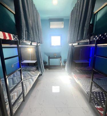 Daun Penh House | Private Sleepbox - Central Riverside