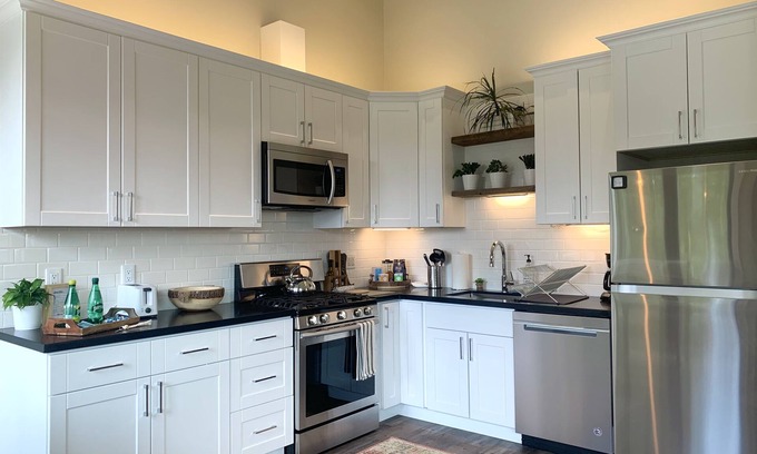 Fort Langley House | Private suite in the heart of Fort Langley