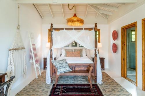 Caguana Villa | Private Villa at Monte Sagrado Reserve villa