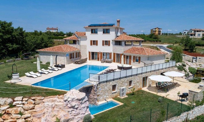 Nova Vas Villa | Private Villa with hot tub, private pool, A/C, WIFI, TV, terrace, pets allowed, panoramic view