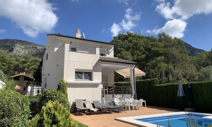 La Drova Villa | 'Private Villa With Private Pool And Wonderful Views