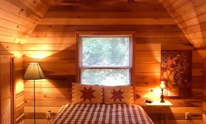 Cullowhee House | Private Wooded Lakefront, Lake Glenville Comfy Cozy Rustic Bungalow w/Dock