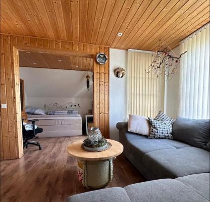 West House | Privatzimmer bei Renate am Grünen See
