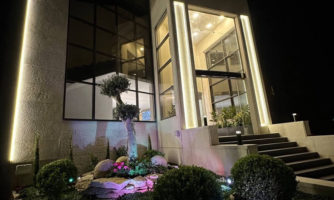 Amman Apartment | Privet Apartment 37 for Three Near Downtown Kh&sh