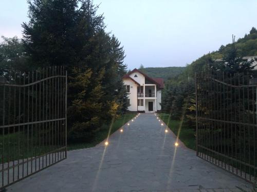 Cristian Villa | Privilegio 148 Sâmbăta