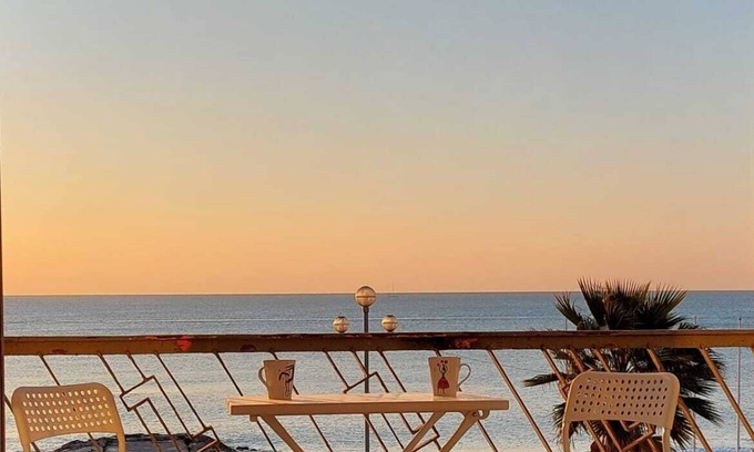 Fabron Apartment | Promenade des anglais sea view