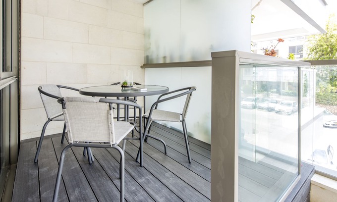 Ra'ananna Apartment | PROMO AUGUST 2023 in the center of RAANANA, near ahuza