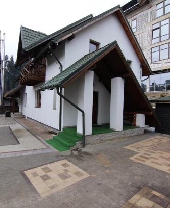 Bukovel House | Proskurov Holiday Home