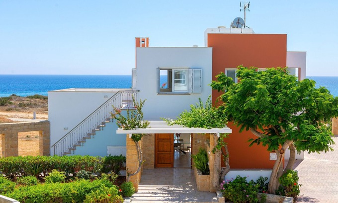 Protaras Villa | Protaras Seafront Villa Violetta