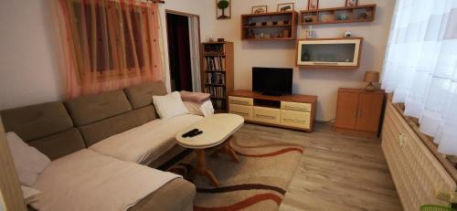 Puchov Apartment | PU Bývanie v súkromí s výhľadom na tichom mieste v PU