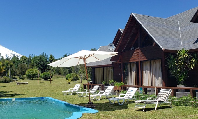 Molco Ski Chalet | Pucon Chile, Los Arrayanes Park & Events Room. Large Chalet for 15 countries