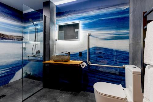 Punakaiki Cabin | Punakaiki Treehouse Limited