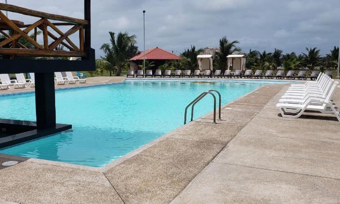 Cojimies Hotel | PUNTA COCO VILLAS BEACH