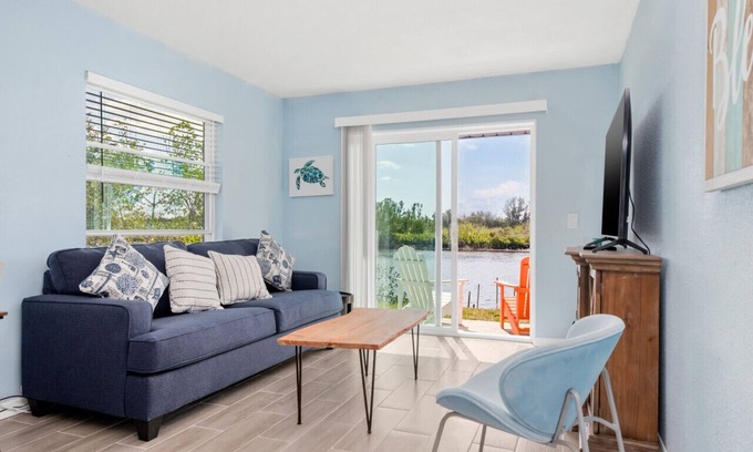 Punta Gorda Condo | PUNTA GORDA WATERFRONT RETREAT
