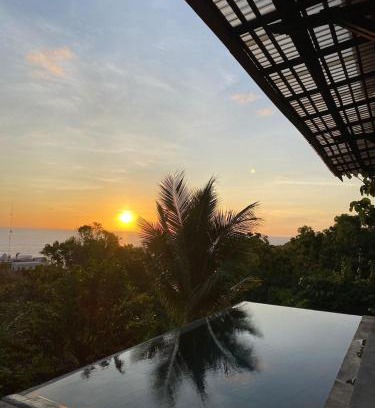 Panggang Villa | Pura Samudra - Beach House Hilltop