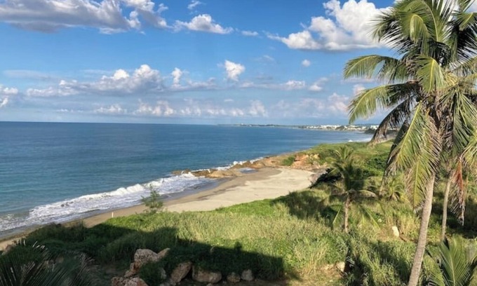 Hato Abajo Bed & Breakfast | Purple Haze@BednBongExpnn