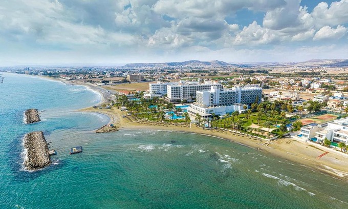 Pyla Apartment | PylaApts - Apartments near the beach