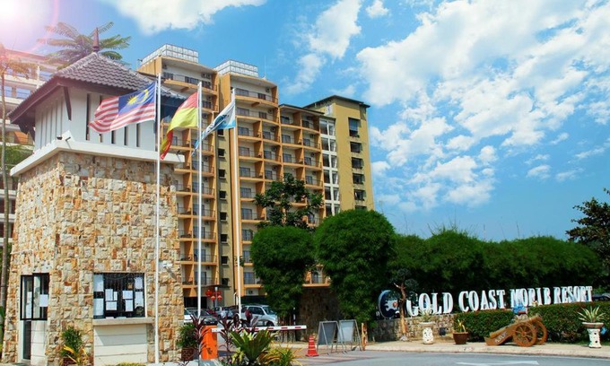Endah Resort | Qastury Gold Coast Morib Resort