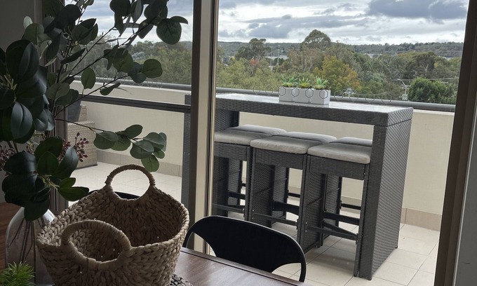 Queanbeyan East Apartment | Qbn Cracker 2B, 2BA, 2 secure carparks