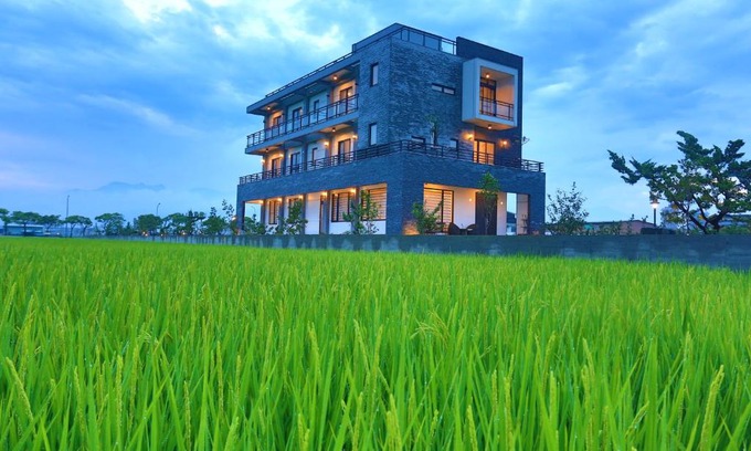 Wujie House | Qi Li Xiang Homestay