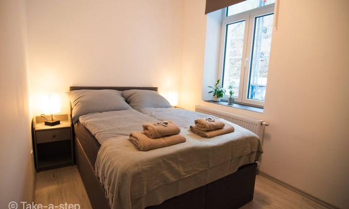 Dillenburg Apartment | Qonroom for 2 | Netflix | Kitchen | Comfy Place