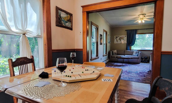 Island Falls House | Quaint Farmhouse on ATV Trails - High Speed WiFi!