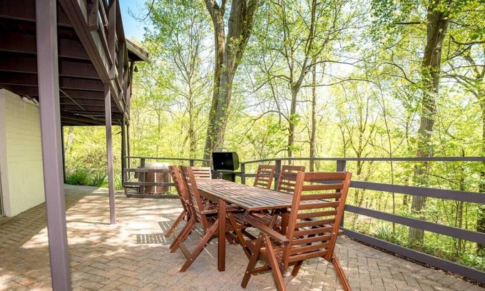 Fairfield House | Quaint House with Patio, situated on a cliff overlooking the woods