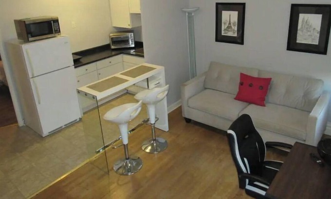 Sudbury Apartment | Quaint & Quiet Executive Suite