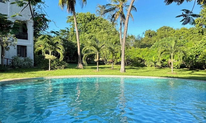 Malindi Apartment | Quaint & Serene Hideaway: 2-br ground-floor apt in Malindi Near Golf & Beach