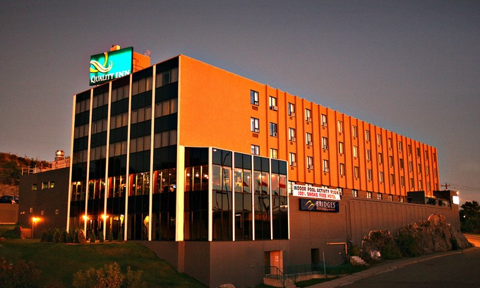 Sudbury Hotel | Quality Inn & Conference Centre Downtown Sudbury
