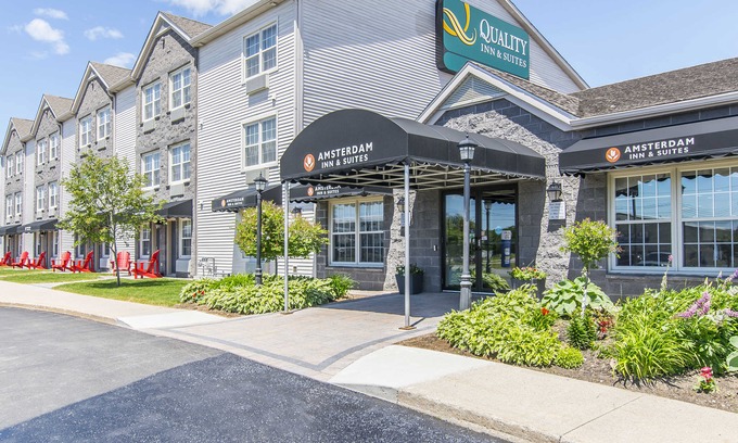 Fredericton Hotel | Quality Inn & Suites Amsterdam