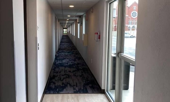 Evansville Hotel | Quality Inn & Suites Evansville Downtown