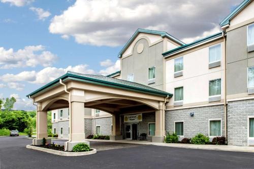 Fishkill Hotel | Quality Inn & Suites Fishkill South near I-84