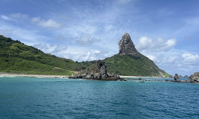 Fernando de Noronha House | Quarto Individual com Banheiro Compartilhado