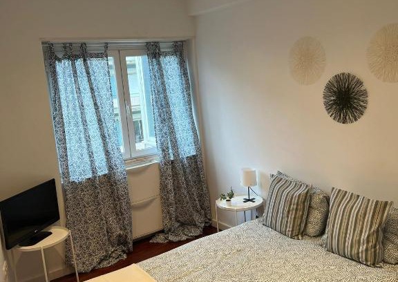 Sao Jorge de Arroios House | Quarto Próximo ao Saldanha