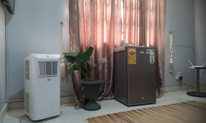 Kweiman Apartment | QUEEN BED SUITE, HIGH SPEED FREE WIFI & PARKING