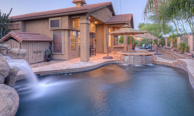 Villages At Queen Creek House | Queen Creek Village: Golf & Mt VIEWS, Htd POOL, Spa, Putt Green, Fire Pit, Bikes, Comm Center