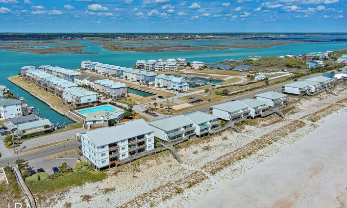 Topsail Beach Condo | Queen's Grant B-105 Rustic Charm, Oceanfront Views