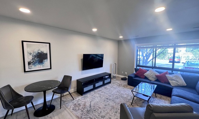 McLean Condo | Quiet and Cozy | 2BR in Tysons | Parking + Metro